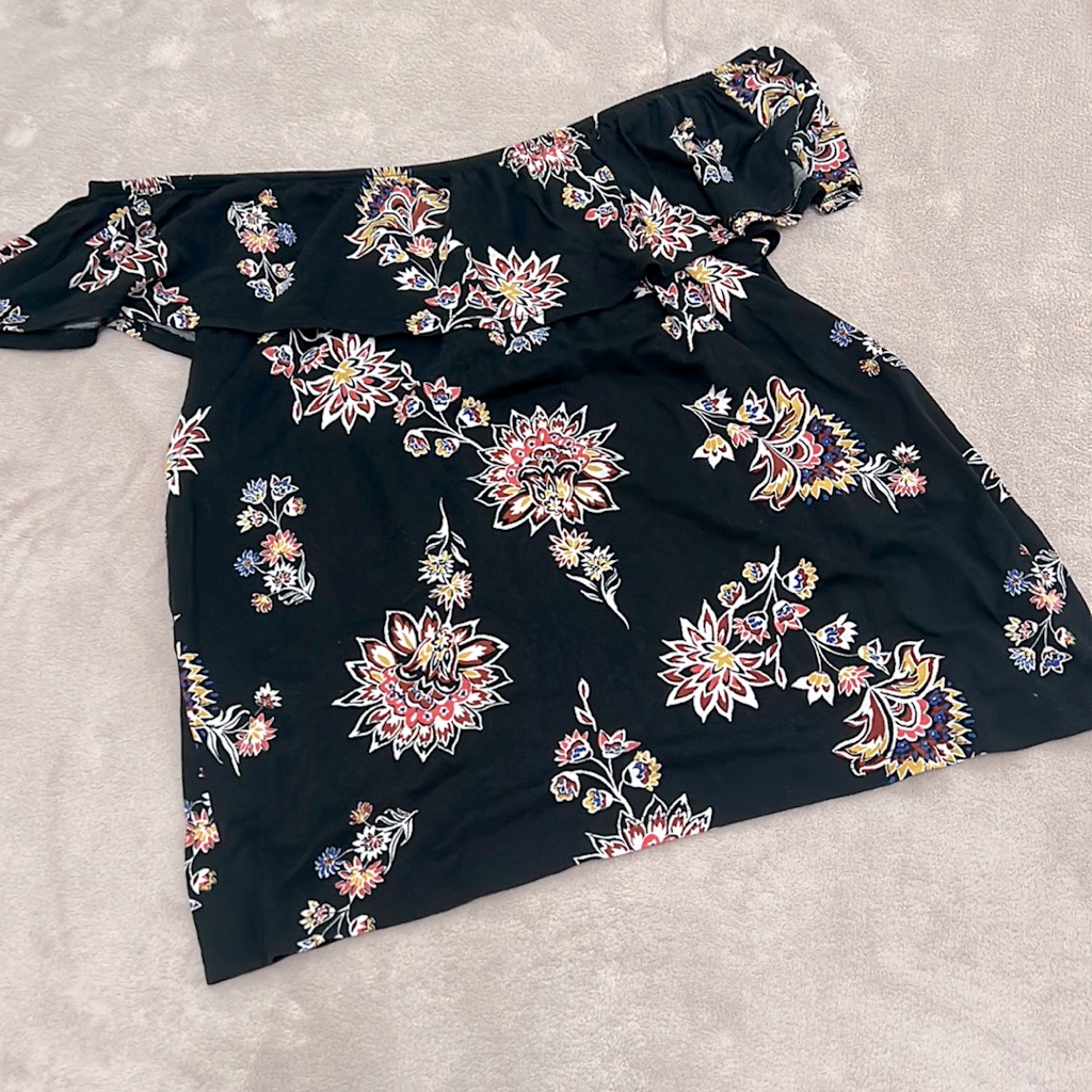 Off Shoulder Too